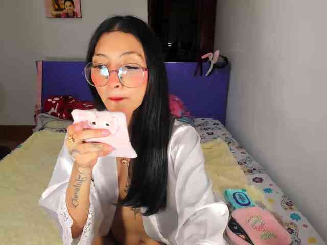 Anaisl_ux webcam
