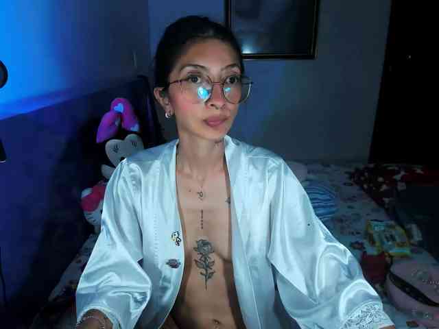 Anaisl_ux webcam