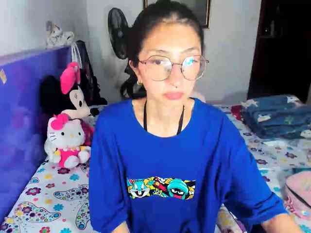 Anaisl_ux webcam