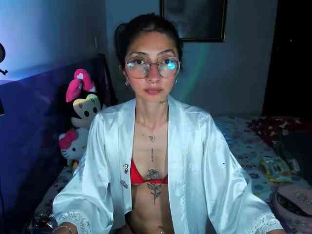 Anaisl_ux webcam