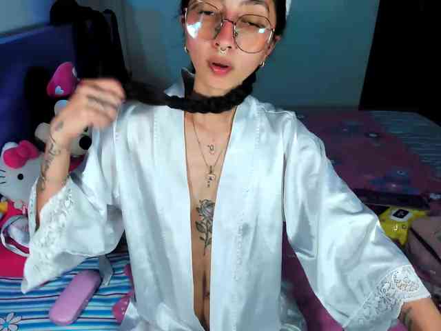 Anaisl_ux webcam