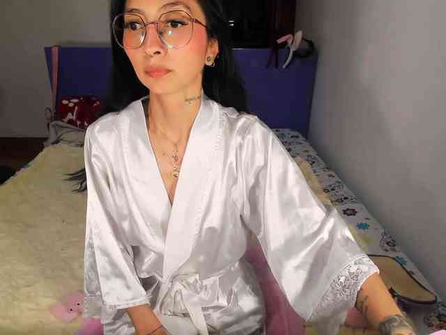 Anaisl_ux webcam