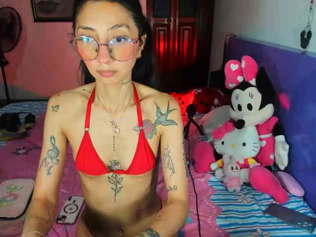 Anaisl_ux webcam