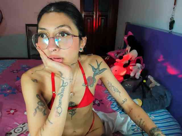 Anaisl_ux webcam