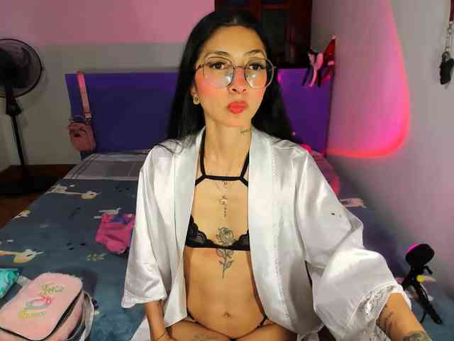 Anaisl_ux webcam