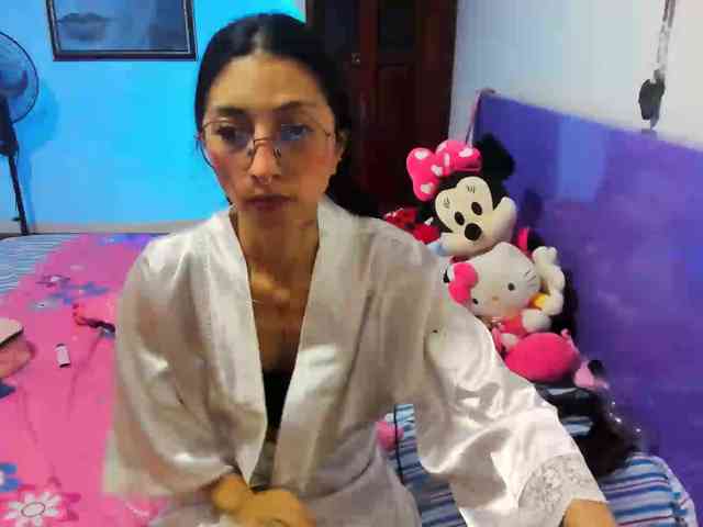 Anaisl_ux webcam