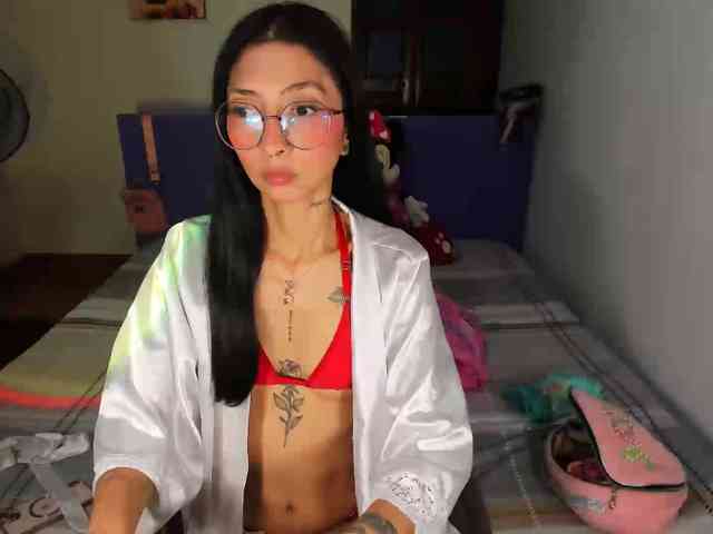 Anaisl_ux webcam