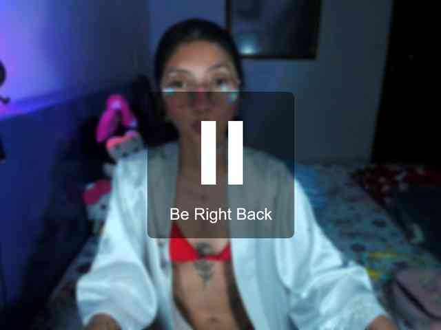 Anaisl_ux webcam