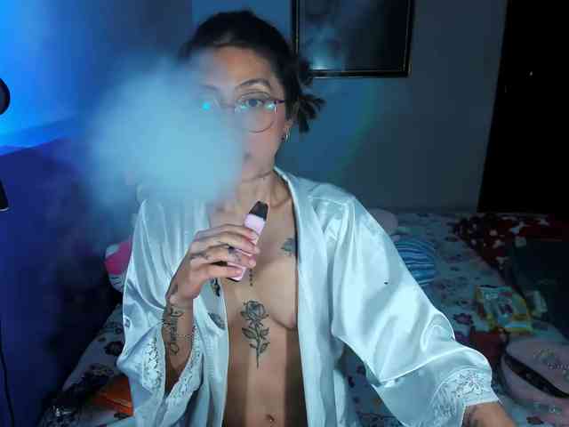 Anaisl_ux webcam