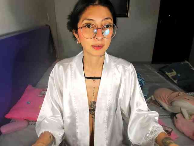 Anaisl_ux webcam