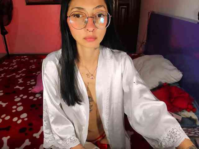 Anaisl_ux webcam