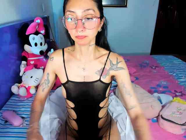 Anaisl_ux webcam