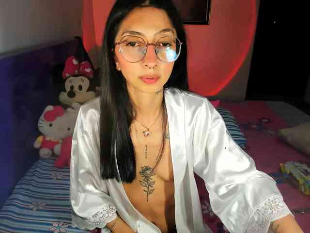 Anaisl_ux webcam