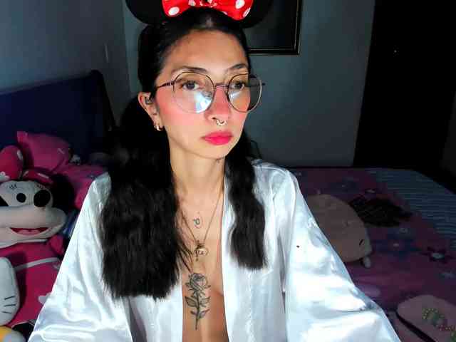 Anaisl_ux webcam