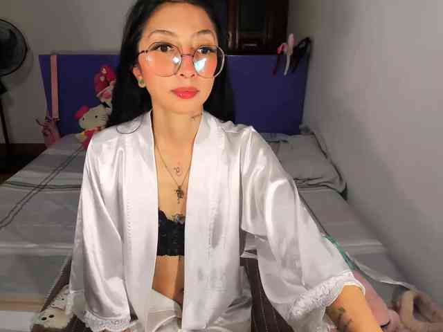 Anaisl_ux webcam