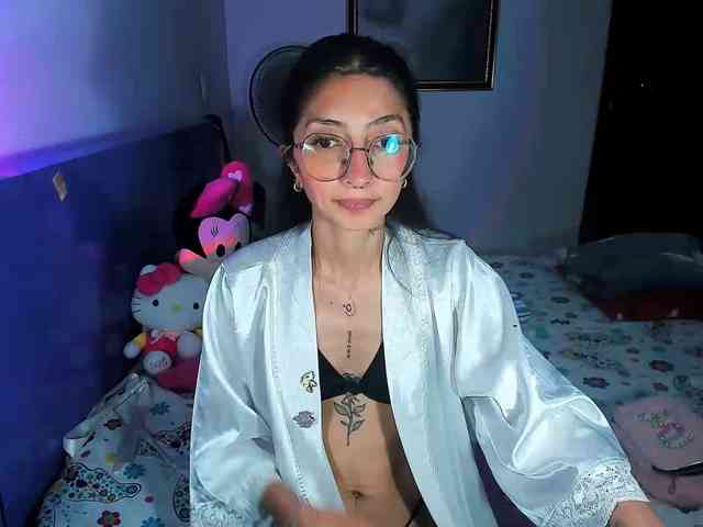 Anaisl_ux webcam