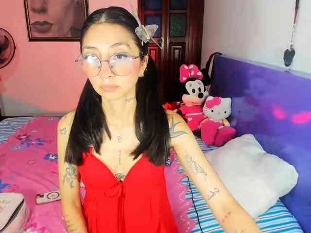 Anaisl_ux webcam