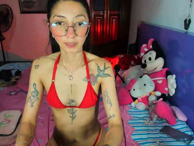 Anaisl_ux webcam