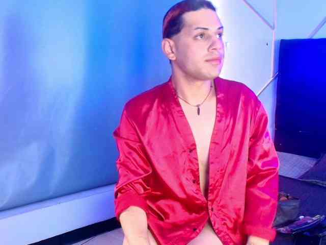 Miaa-Sophiaa Sex Cam Show