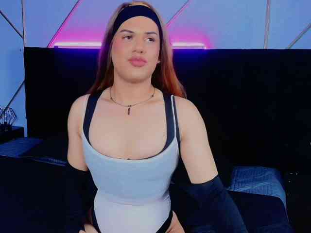 Miaa-Sophiaa Sex Cam Show
