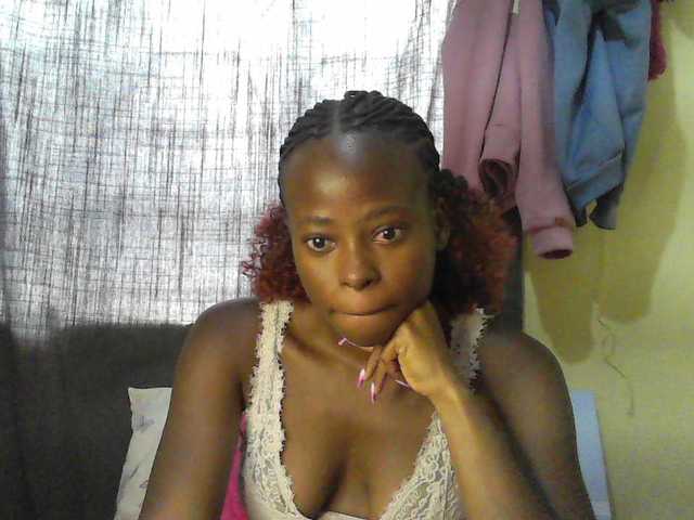 Slimsexy1 live cam on BongaCams