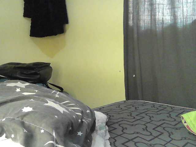 Slimsexy1 live webcam show