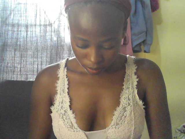 Slimsexy1 live cam on BongaCams