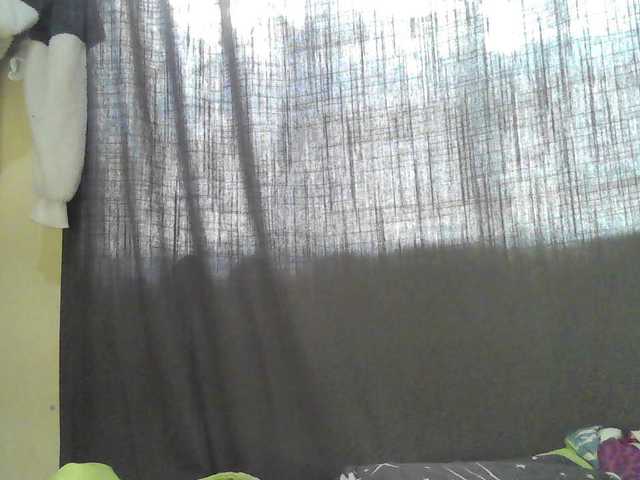 Slimsexy1 live cam on BongaCams