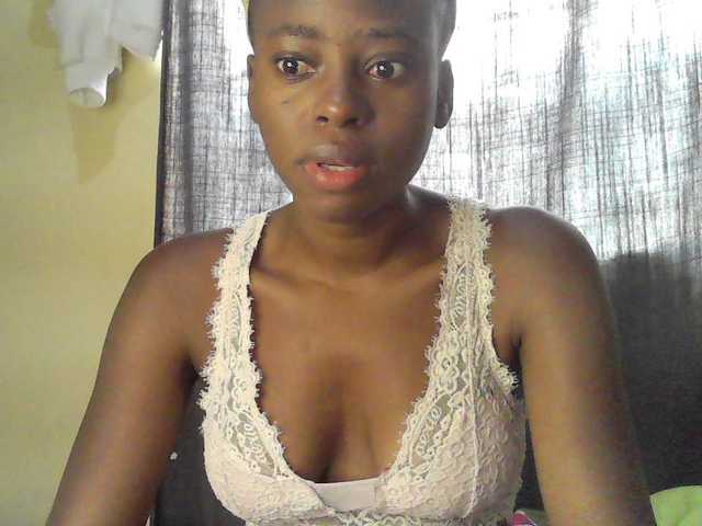 Slimsexy1 live cam on BongaCams