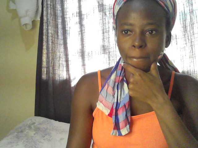 Slimsexy1 live cam on BongaCams