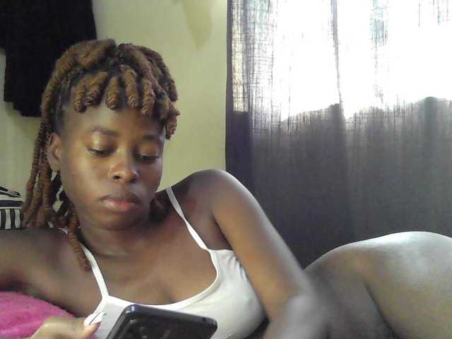 Slimsexy1 live cam on BongaCams