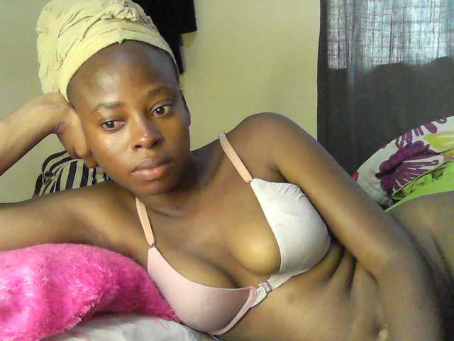 Slimsexy1 live cam on BongaCams