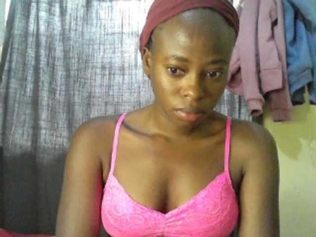 Slimsexy1 live cam on BongaCams