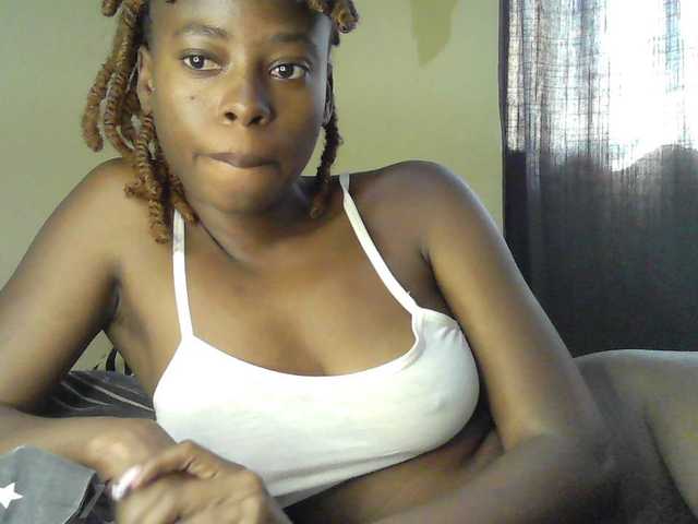 Slimsexy1 live cam on BongaCams