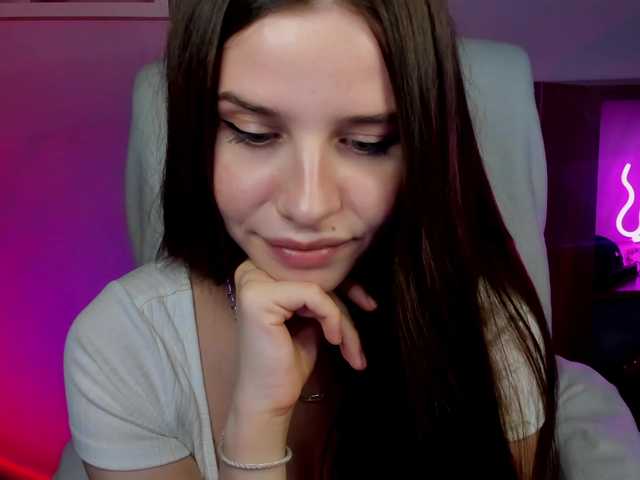 MayaPerfect live cam on UnifiedCams