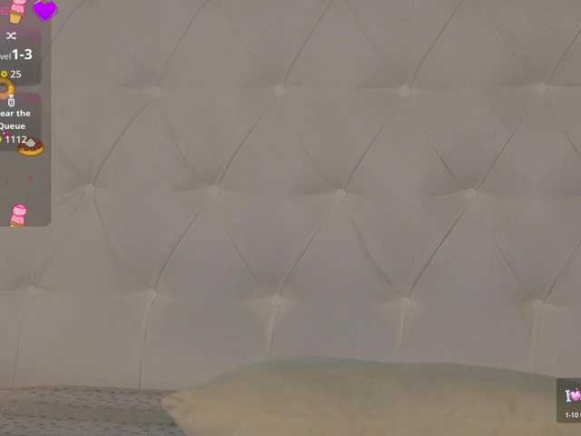 MiaAddison's BongaCams show and profile