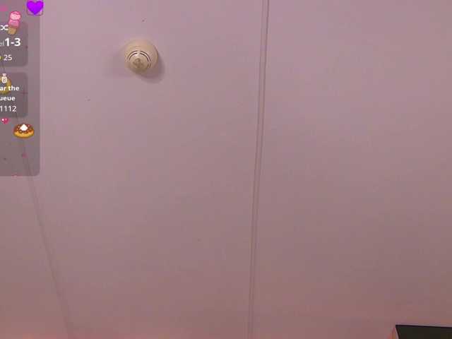 Sex chat gratuit in direct cu MiaAddison pe BongaCams