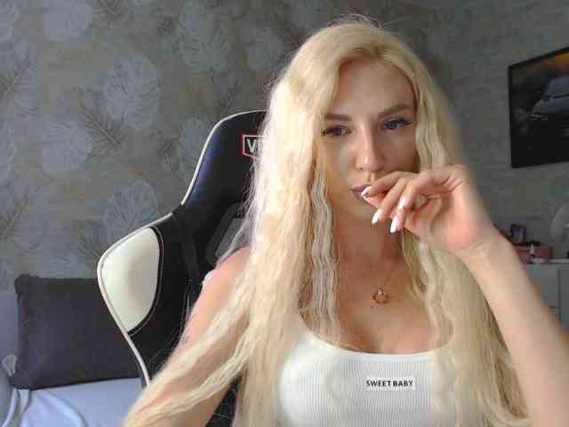 18Kristy778 webcam