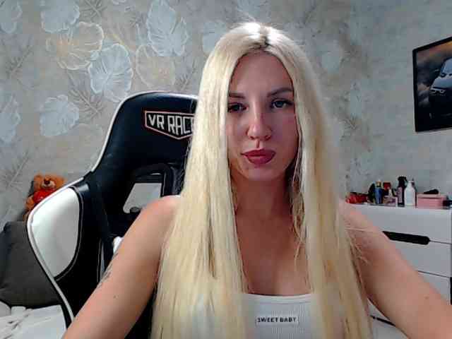18Kristy778 webcam