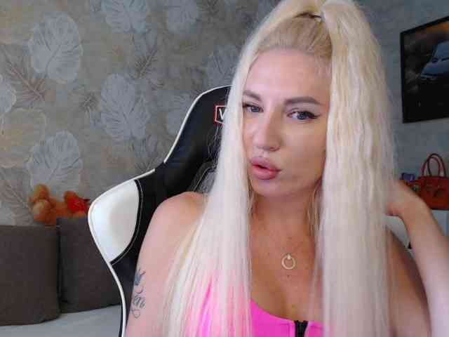 18Kristy778 webcam