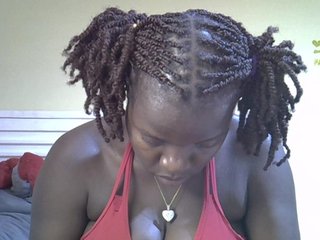 Sexyamadah-012's Live Webcam