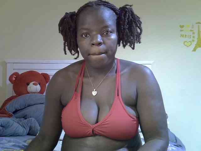 Sexyamadah-012 Live Webcam on BongaCams