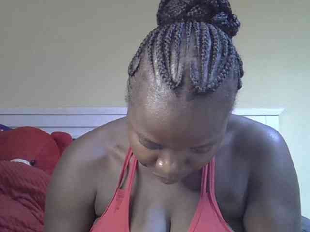 Sexyamadah-012 webcam