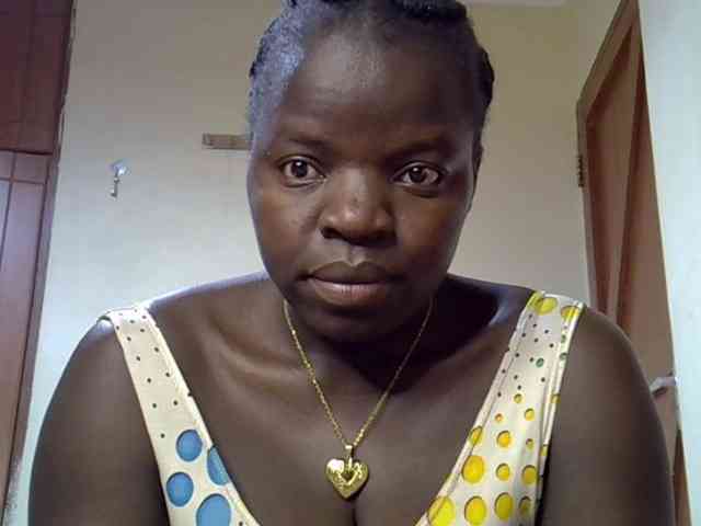 Sexyamadah-012 webcam