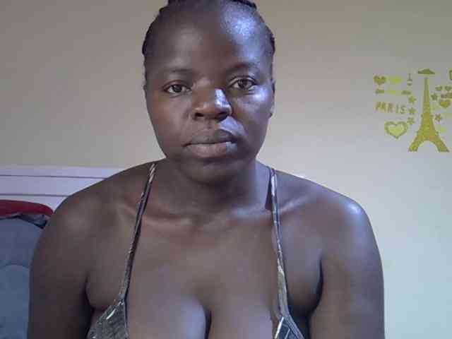 Sexyamadah-012 webcam