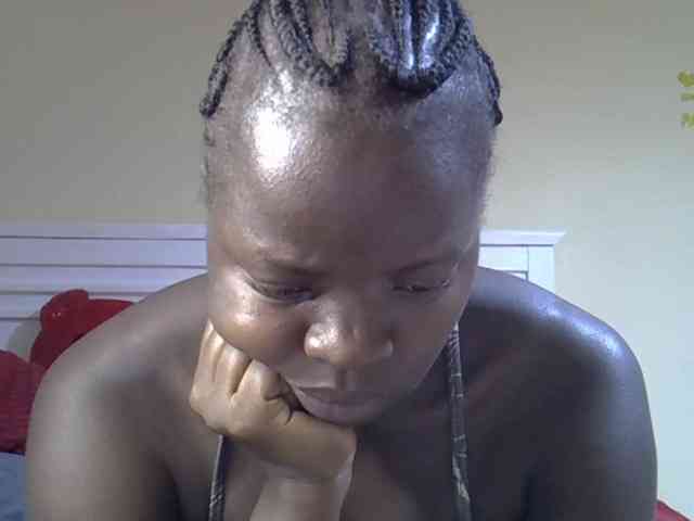 Sexyamadah-012 webcam