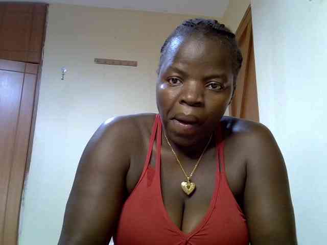 Sexyamadah-012 webcam