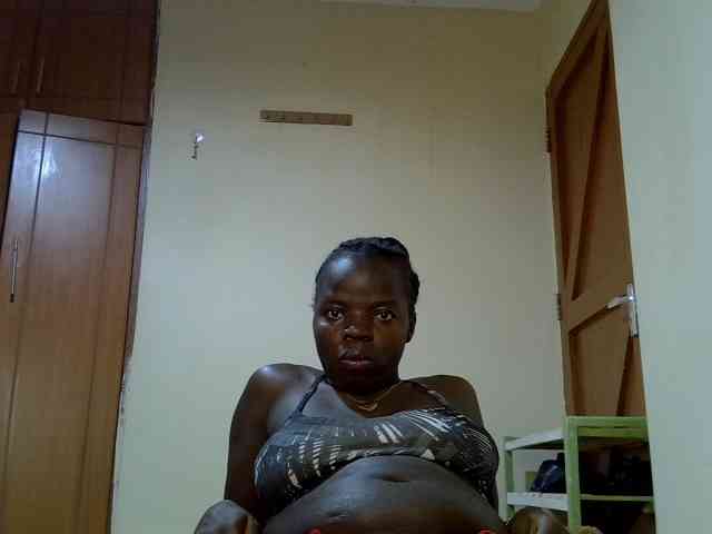 Sexyamadah-012 webcam