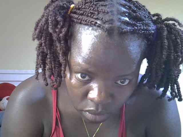 Sexyamadah-012 webcam