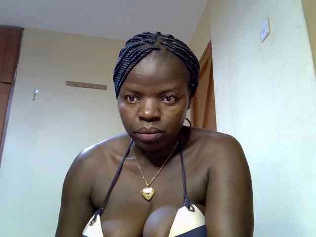 Sexyamadah-012 webcam